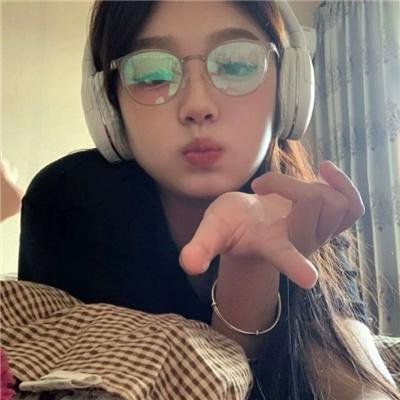 珠玉在侧